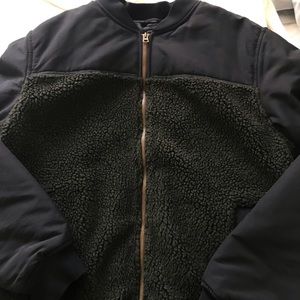 Men’s Large Black and Green Gap Bomber Jacket